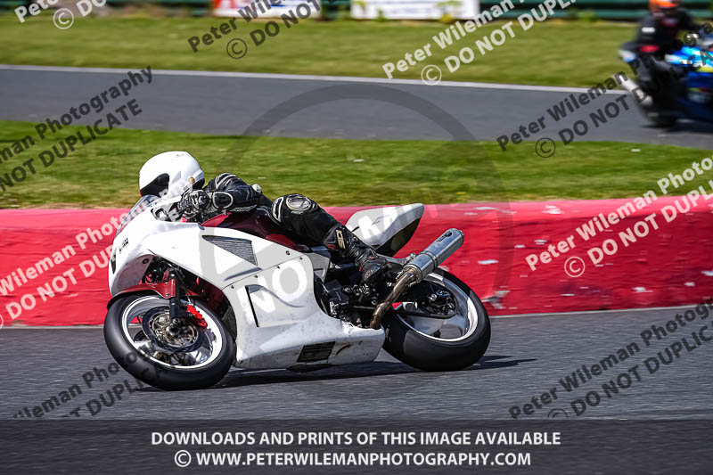 enduro digital images;event digital images;eventdigitalimages;mallory park;mallory park photographs;mallory park trackday;mallory park trackday photographs;no limits trackdays;peter wileman photography;racing digital images;trackday digital images;trackday photos